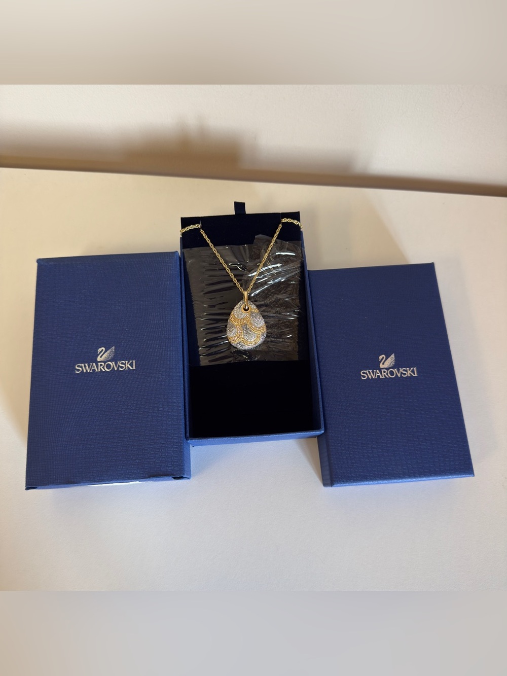 Swarovski 5210875 65/2.5*3.5 CM PENDANT necklace